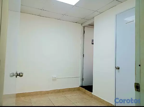 oficinas y locales comerciales - LOCAL COMERCIAL  6