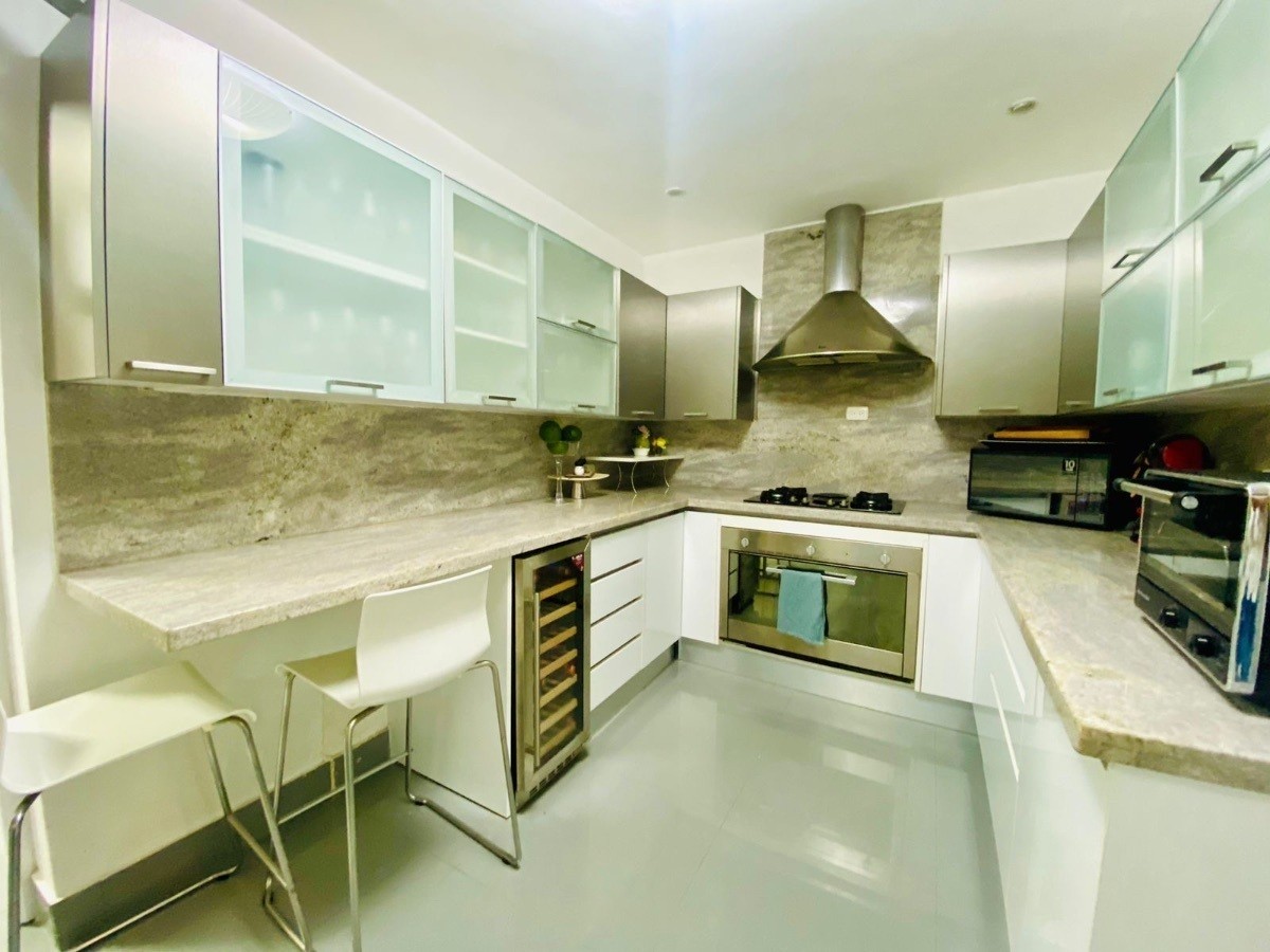 casas - Venta de Casa en Residencial cerrado En Cuesta Hermosa II 1