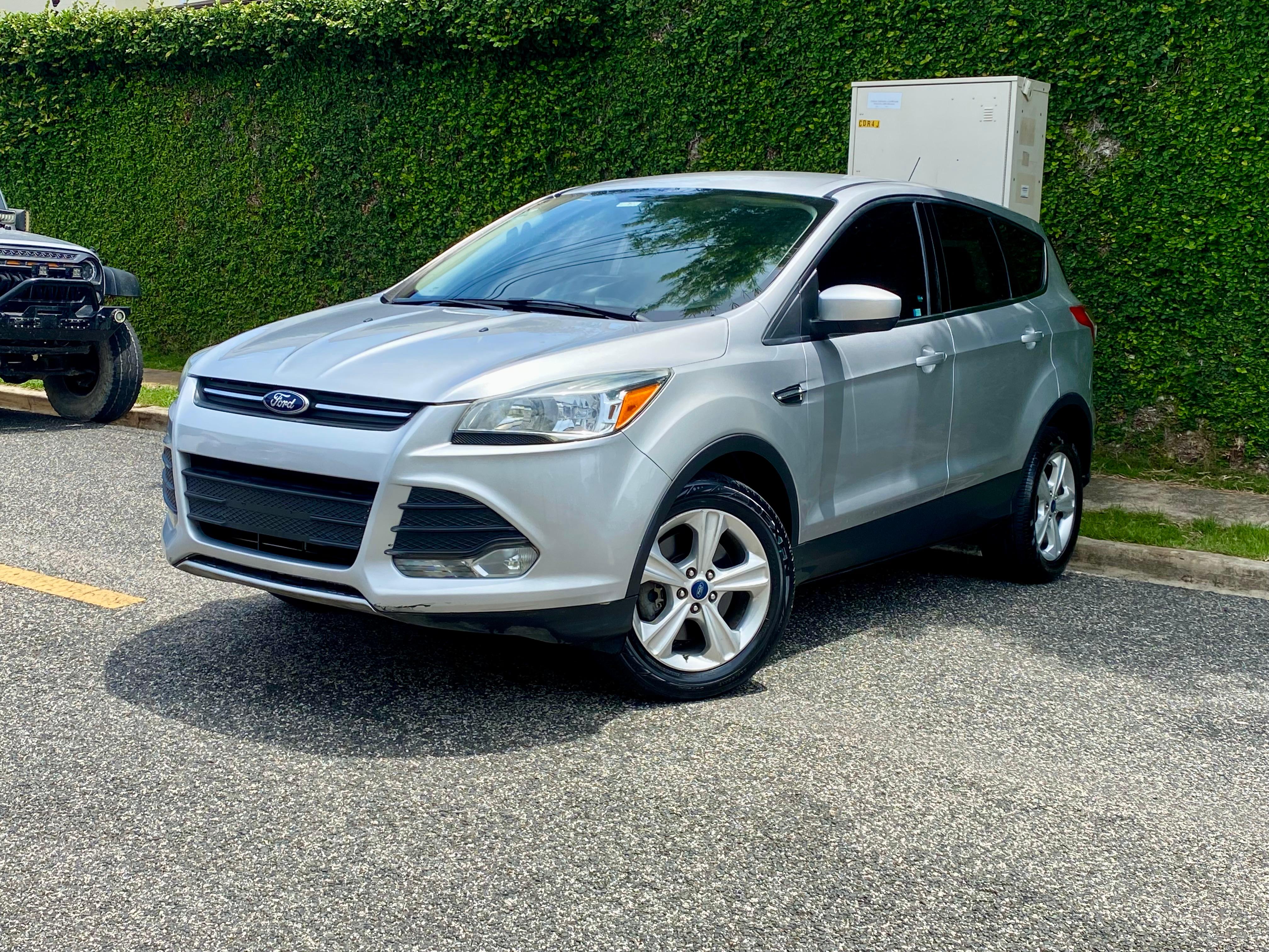 jeepetas y camionetas - FORD ESCAPE 2016