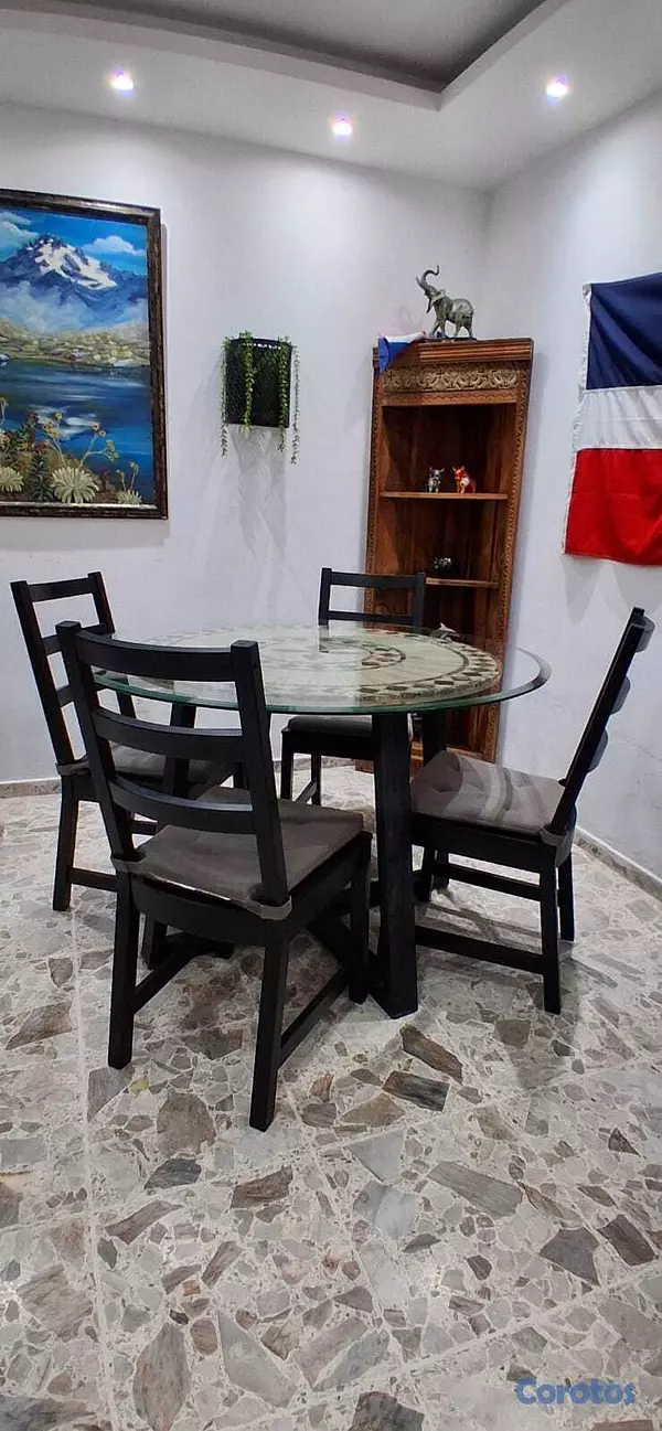 cocina - Mesa redonda con base de hierro y tope de vidrio b 2