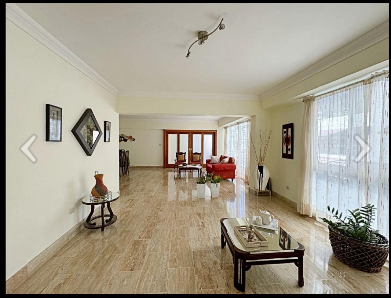 apartamentos - Vendo apartamento en Sanche Naco Distritos nacional 
 en una torre USD$325,000, 8