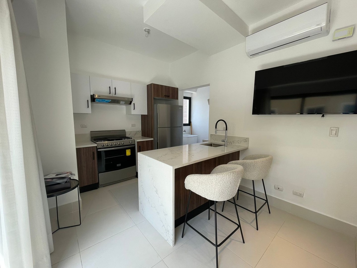 apartamentos - Vendo En Serralles Piso 5 Nuevo a Estrenar Amueblado Full de 1 Habitación
 5