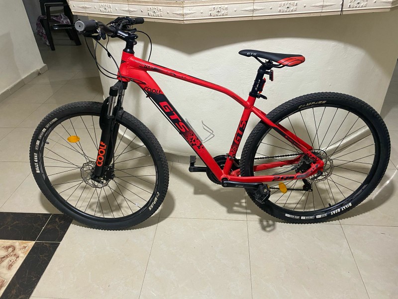 bicicletas y accesorios - Se vende Bicicleta GTS Aro 29L color Roja, 10/10 venga a verla y se la lleva!😄 1