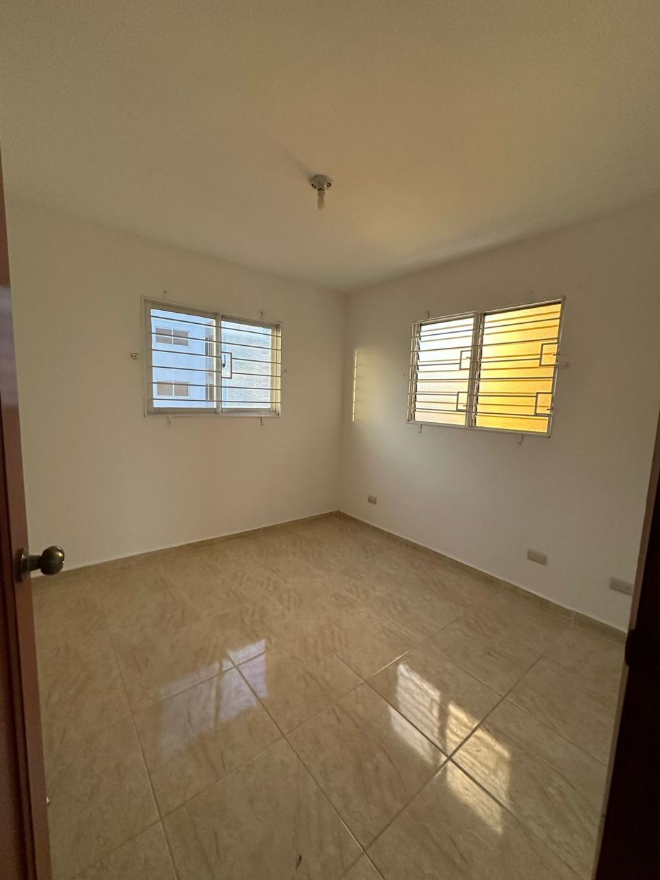 apartamentos - APARTAMENTO EN VENTA EN RESIDENCIAL CERRADO. 6