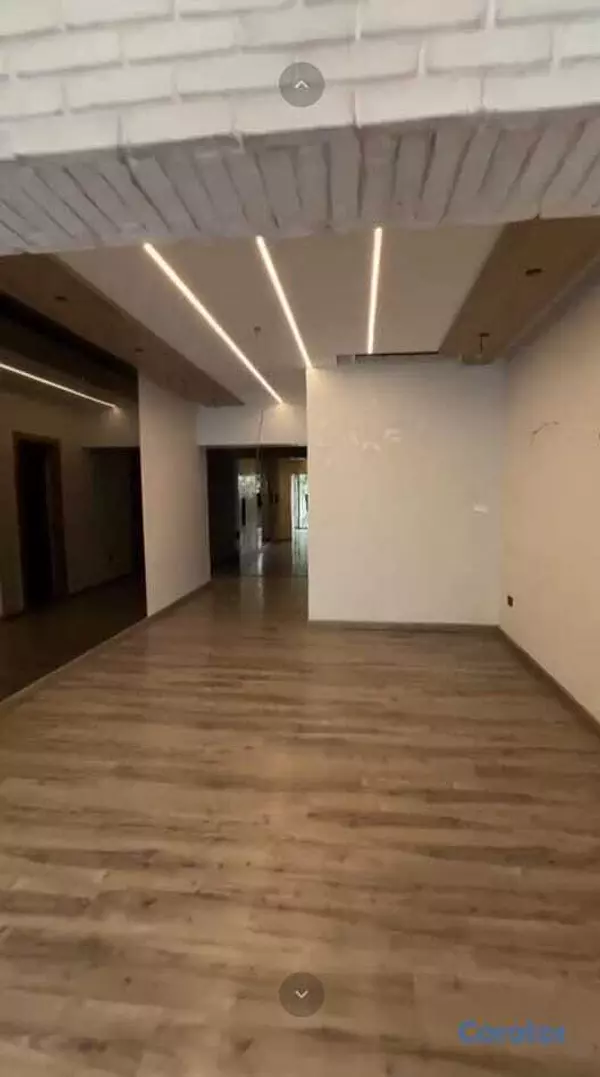 oficinas y locales comerciales - LOCAL COMERCIAL EN ALQUILER – PRIMER NIVEL 5