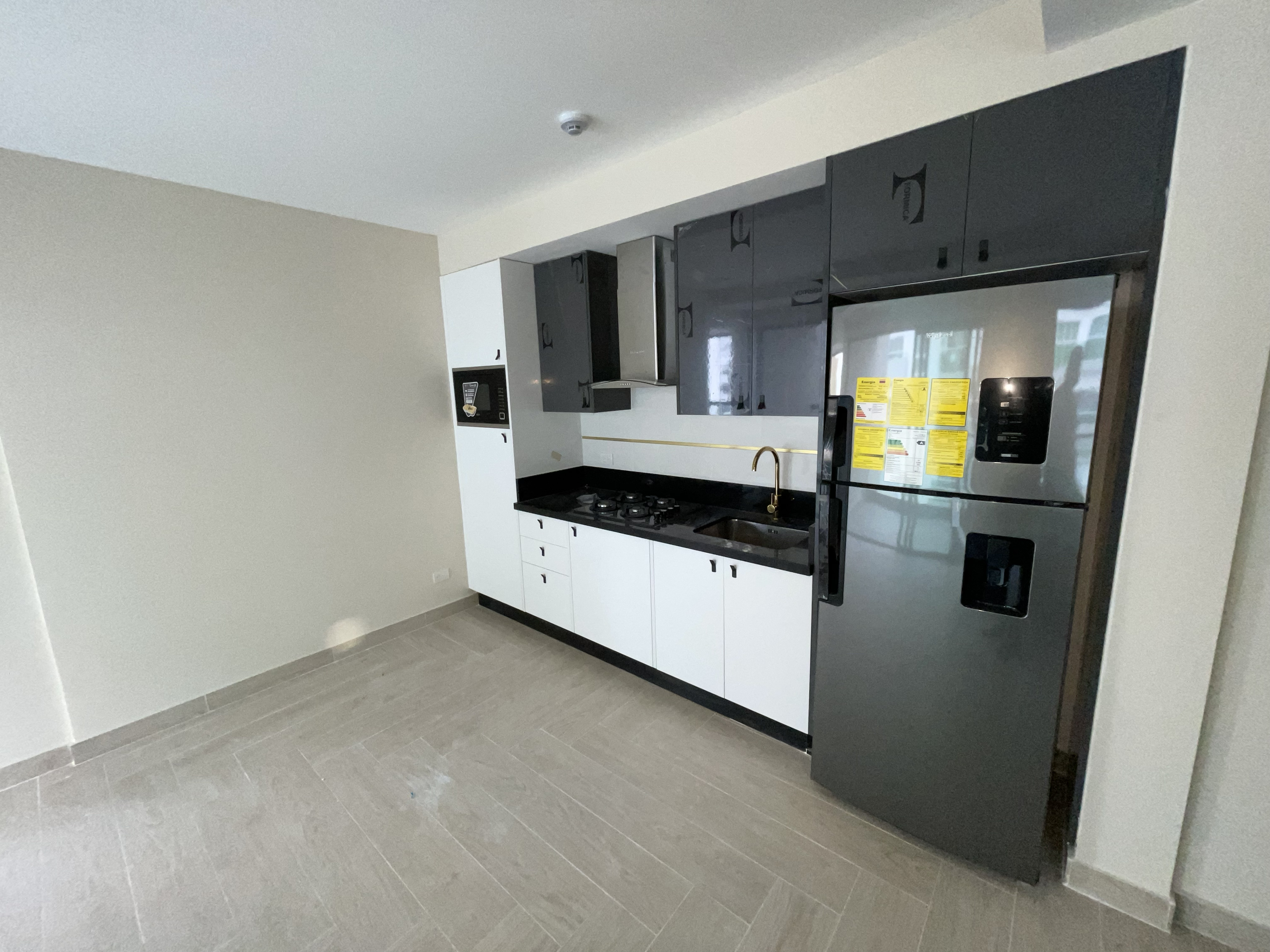 apartamentos - APT. EN ALQUILER DE 1 HABITACIÓN EN NACO 0