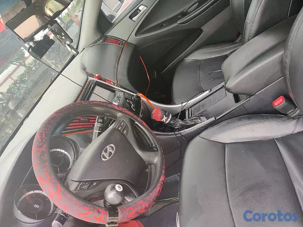 carros - se vende Hyundai Y20 2013 8
