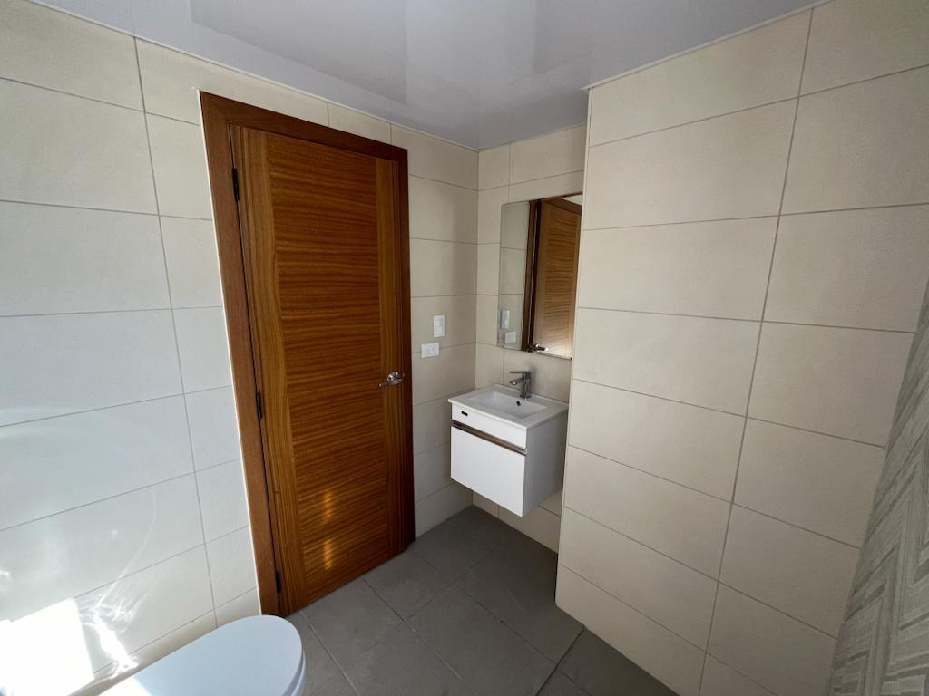 apartamentos - Apartamento en alquiler Evaristo Morales  3
