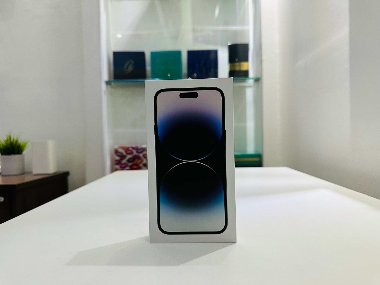 celulares y tabletas - iPhone 14 Pro Max 128GB Space Black Nuevo, Desbloqueado de Fábrica $ 71,500 NEG