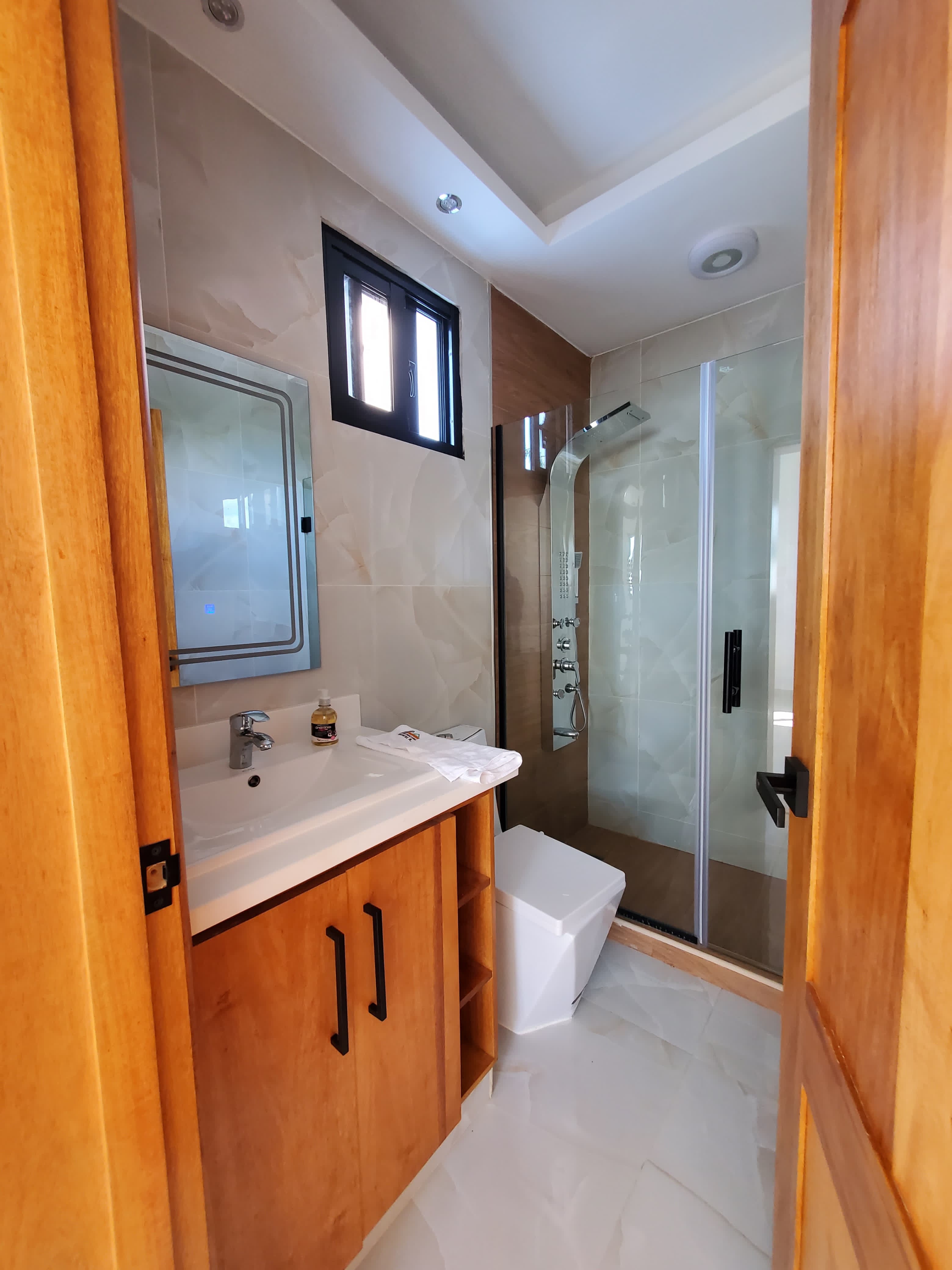 casas - CASA EN VENTA EN GURABO, SANTIAGO. 4