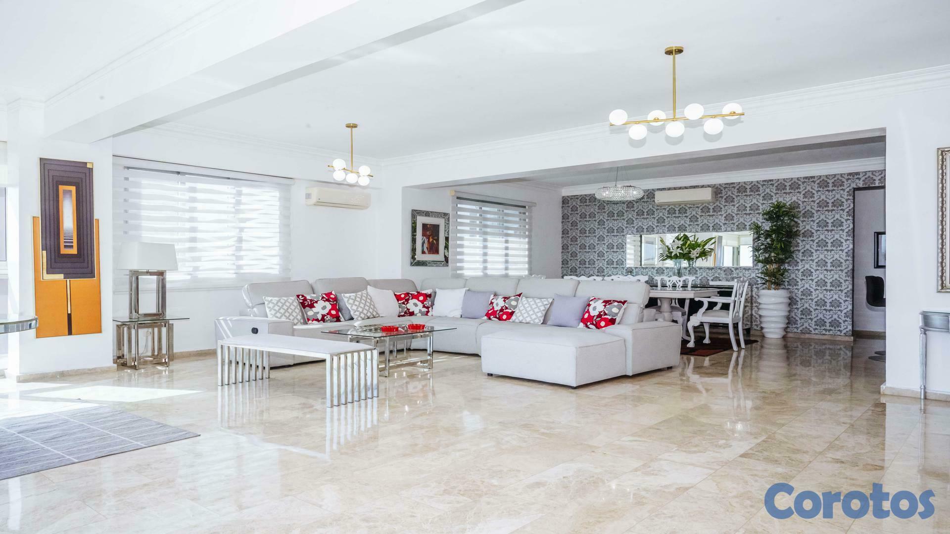 apartamentos - 233 metros netos en Cacicazgos con 3 parqueos 4