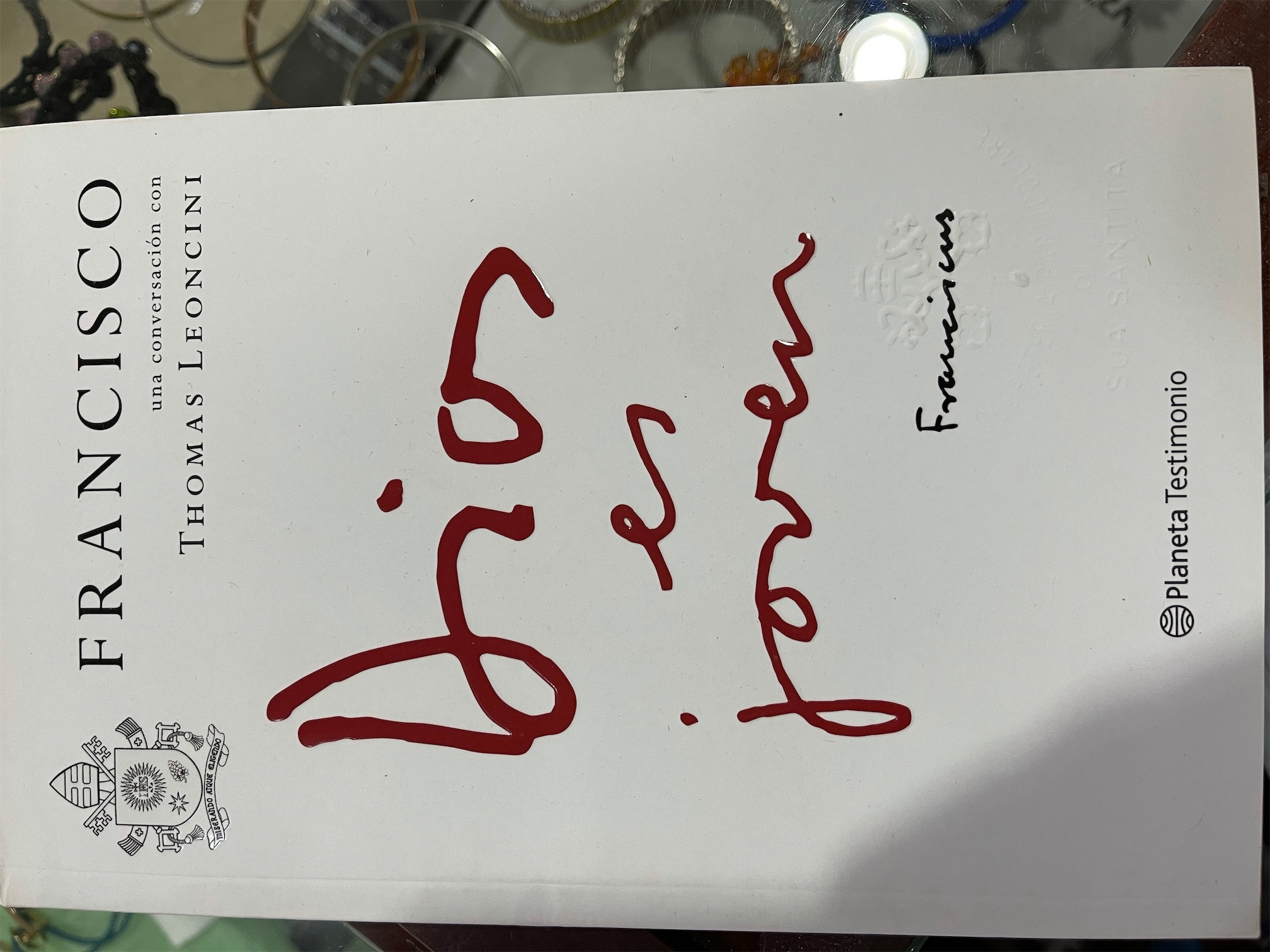 libros y revistas - Libro Dios Es joven