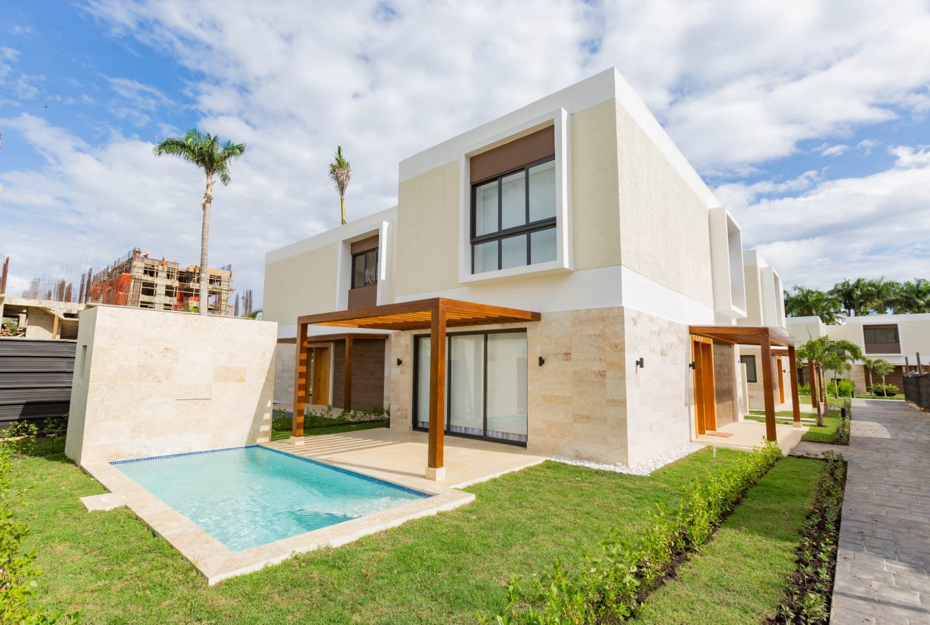 casas - 🏡 Luxury Home in Green One, Puerto Plata