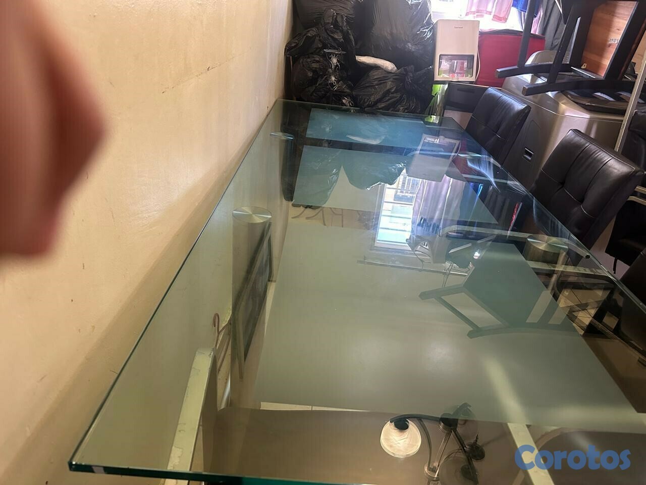 muebles y colchones - juego comedor en en cristal y leather 8 sillas  2