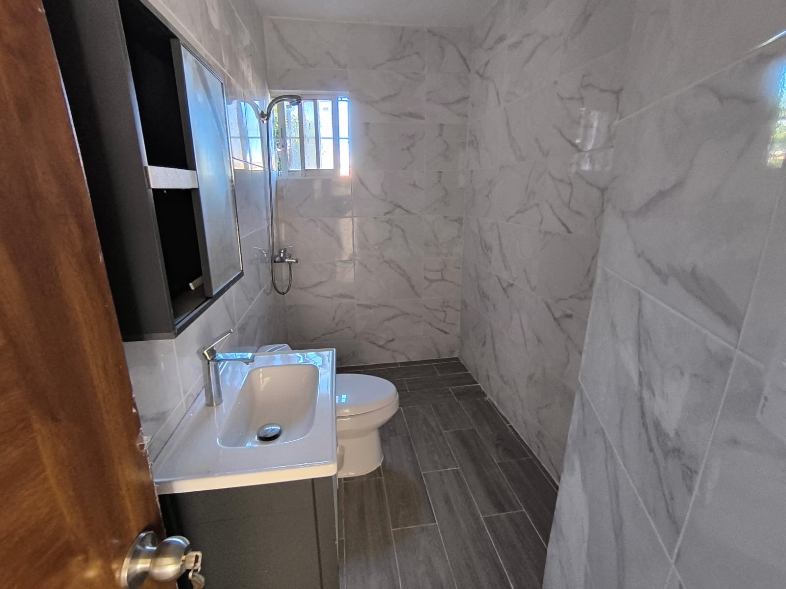 casas - venta de 2 casas en 1 en los rosales carretera mella Santo Domingo con 6 hab 3
