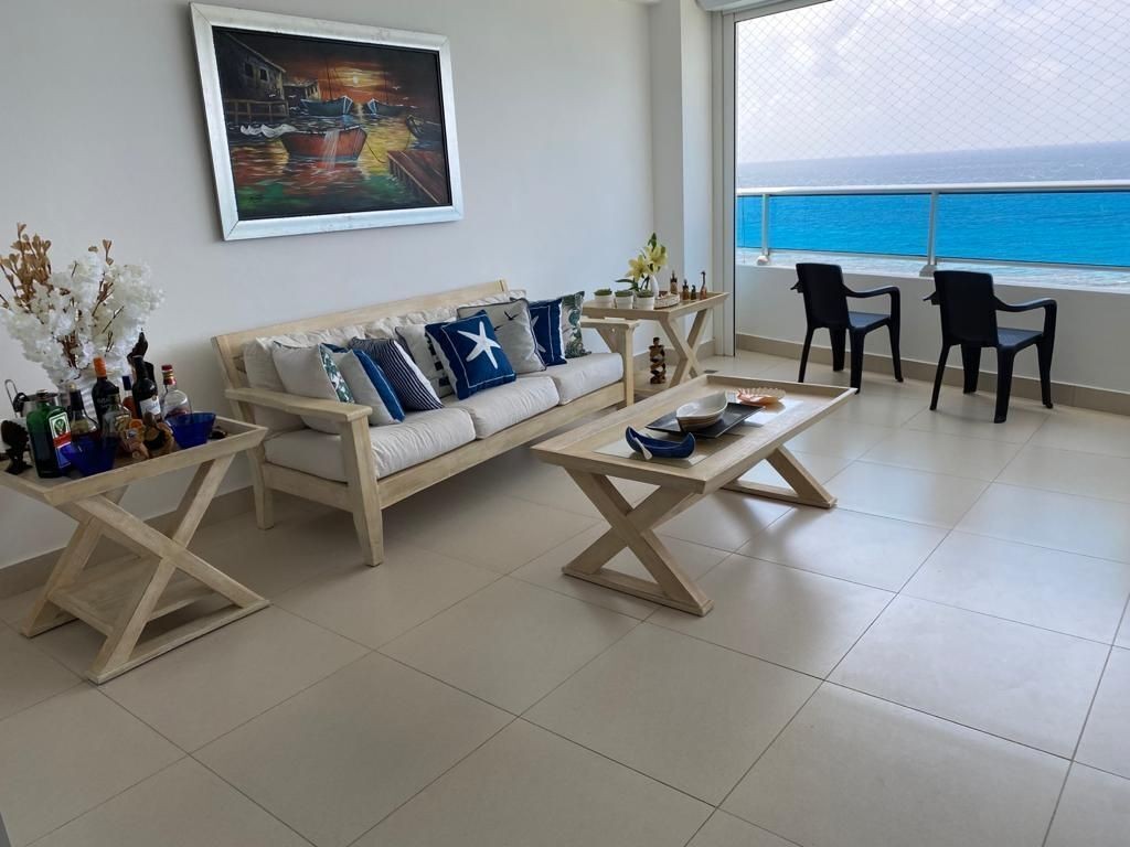 apartamentos - Juan Dolio, Apartamento con Hermosa Vista Despejada en Primera Linea de Playa