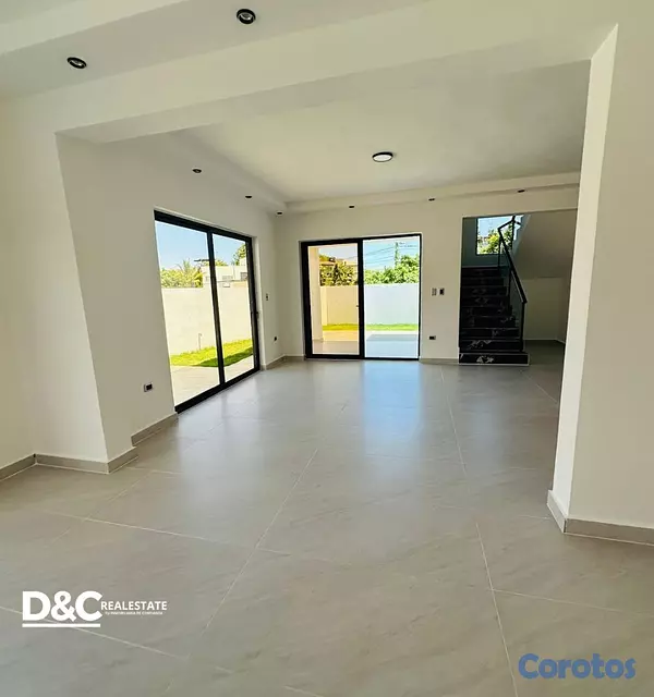 casas - CASA EN VENTA EN PUERTO PLATA A SOLO 3 MINUTOS DE  17