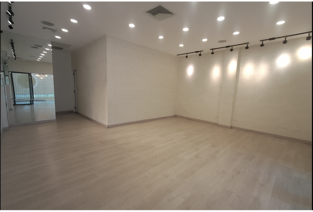 oficinas y locales comerciales - 🔵 Alquilo local 2do piso  en bella vista  5