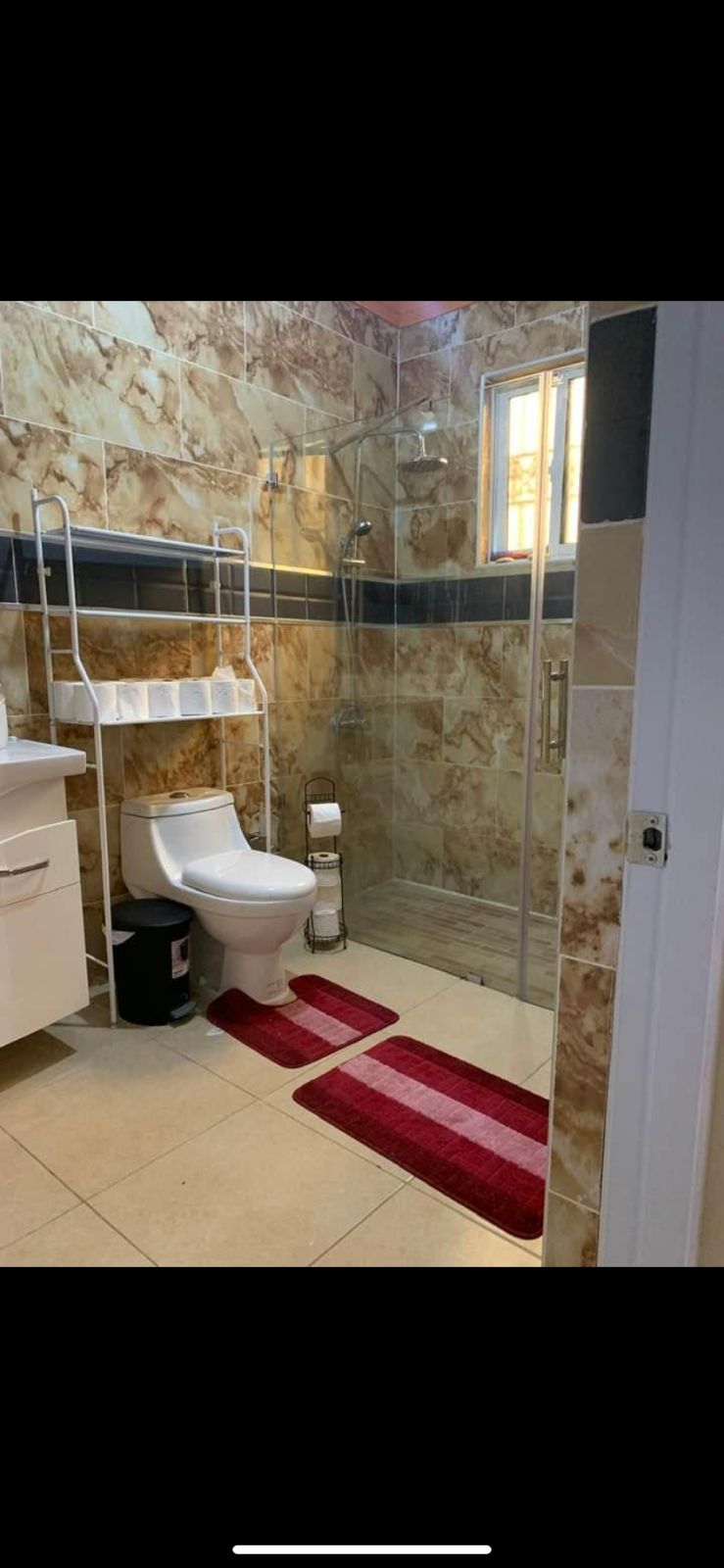 casas - CASA EN VENTA EN MATANZAS, SANTIAGO. 2