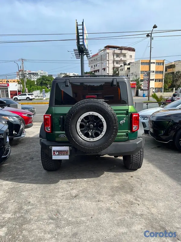 jeepetas y camionetas - Ford Bronco Badlands Sasquatch 2022 
 6