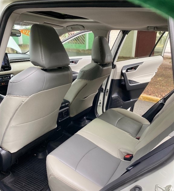 jeepetas y camionetas - 2019 Toyota Rav4 XLE Premium  4