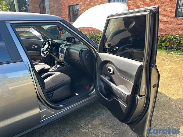 carros - Kia soul 2019 clean car fax  7