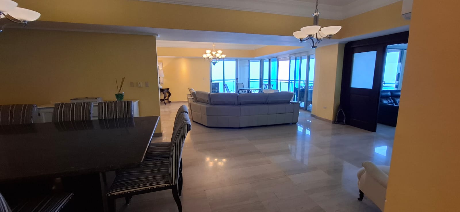 apartamentos - Vendo Apartamento en Malecón Center – Exclusividad 1
