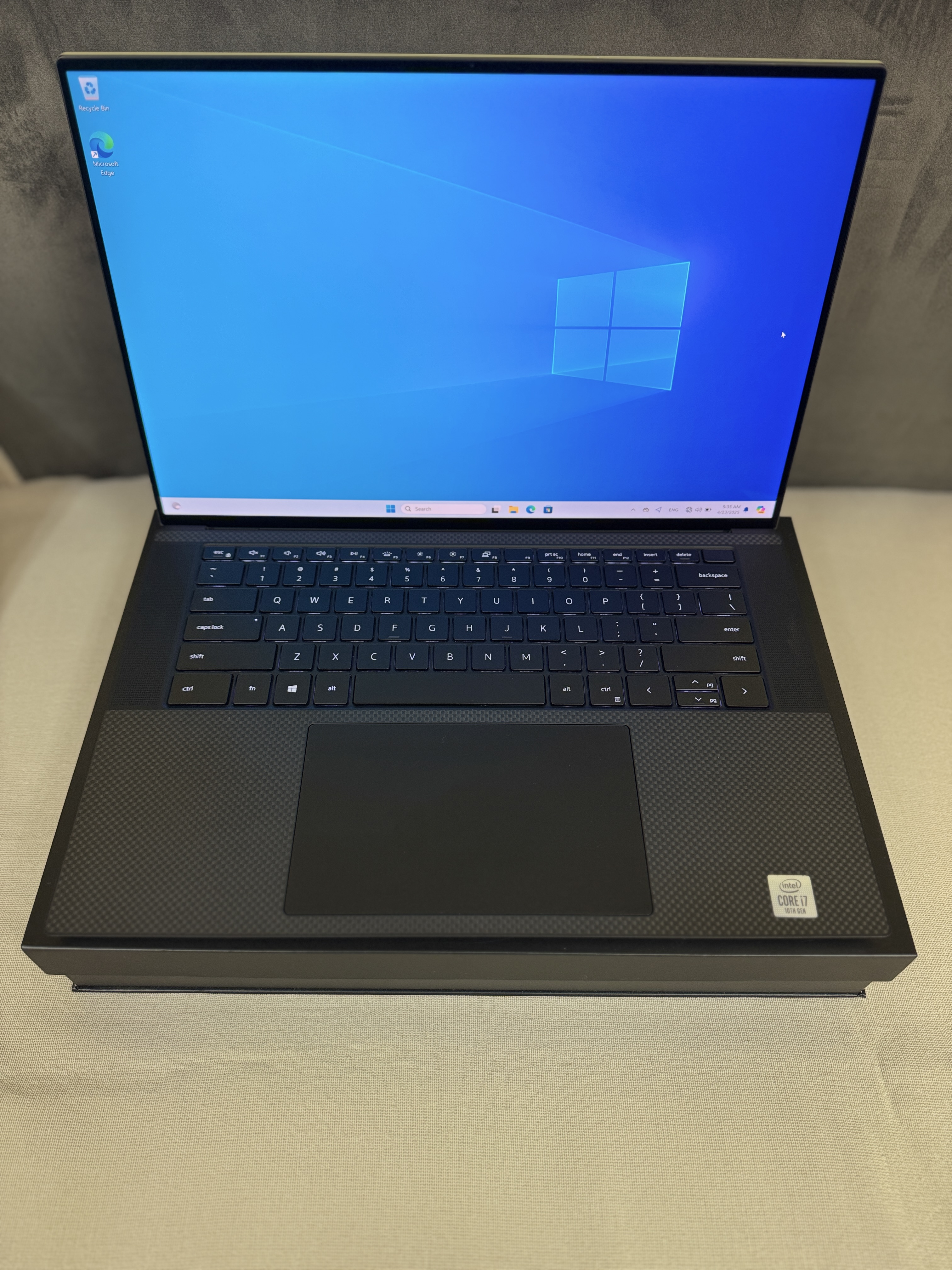 computadoras y laptops - Dell XPS 15" 9500 - 15.6" UHD+ Touchscreen 1