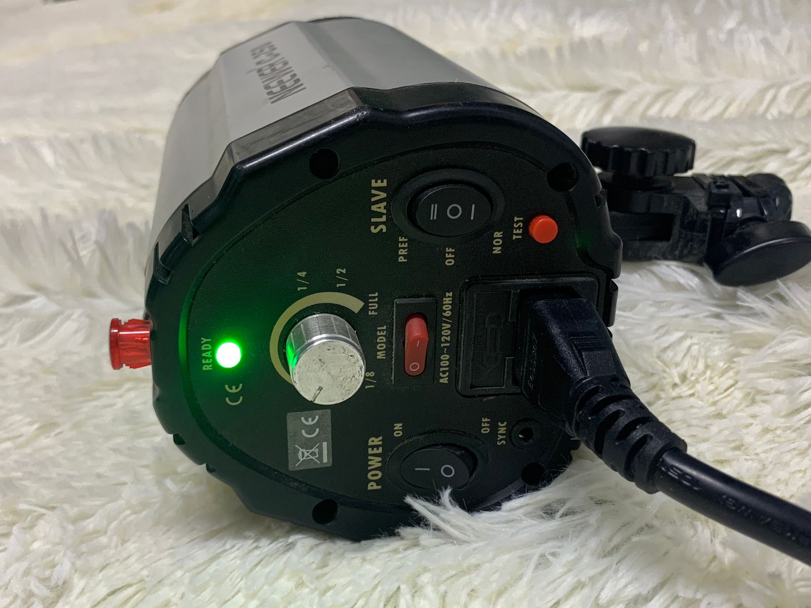 camaras y audio - Flash Neewer C-250 Excelente estado 2