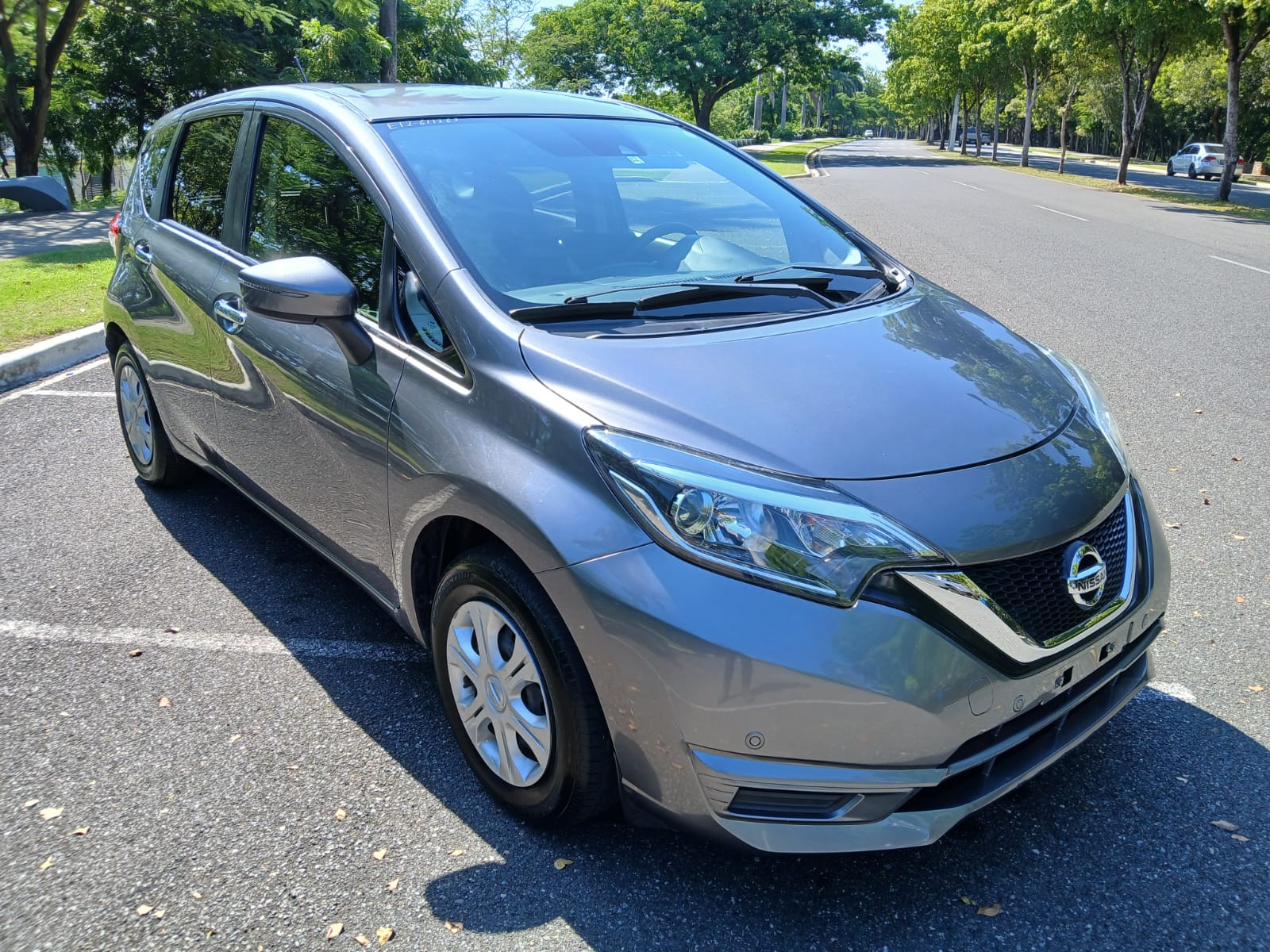 carros - VENDO NISSAN NOTE 2019 FINANCIAMIENTO DISPONIBLE 