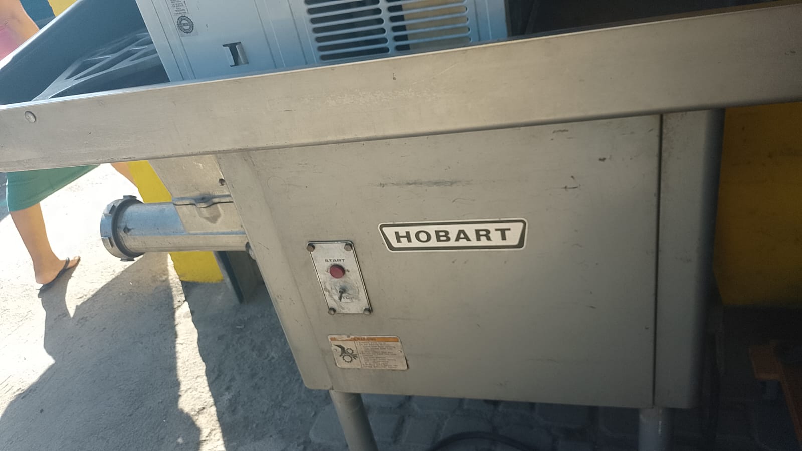 equipos profesionales - Molino Industrial de Carne HOBART