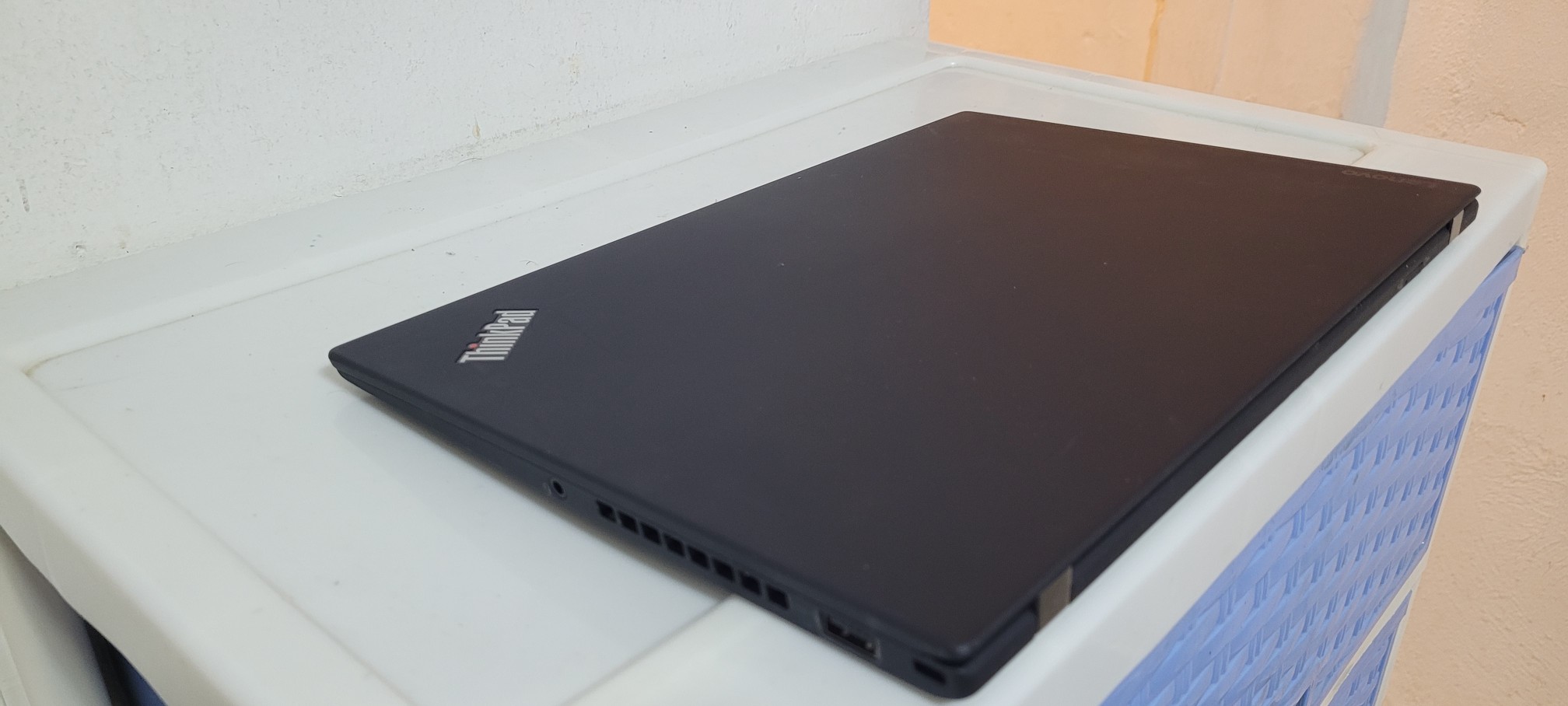 computadoras y laptops - Lenovo x1 Slim 14 Pulg Core i7 7ma Gen Ram 16gb Disco 512gb SSD VIDEO 8GB 2