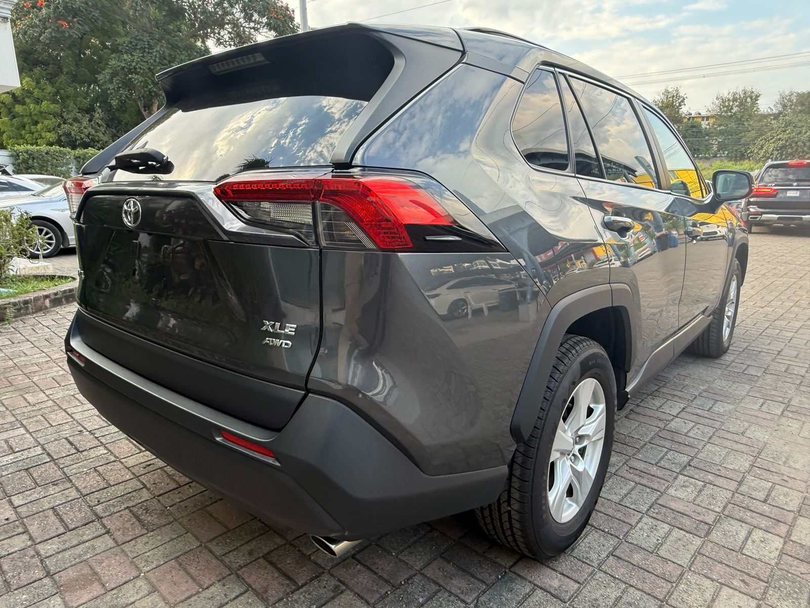 jeepetas y camionetas - Toyota rav4 2019 xle  8