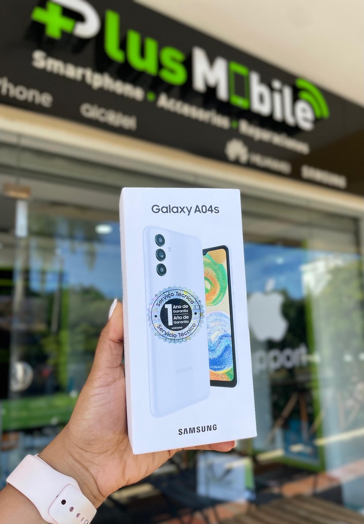 celulares y tabletas - Samsung Galaxy A04s 64GB 4GB Ram Color blanco y Negro disponible 