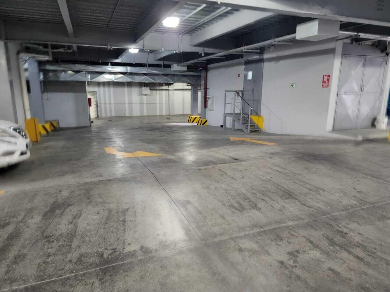 oficinas y locales comerciales - Local Comercial en Venta en el Renacimiento 8