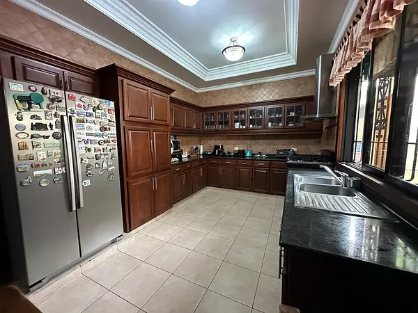 casas - Vendo casa en Arroyo Hondo Viejo 2