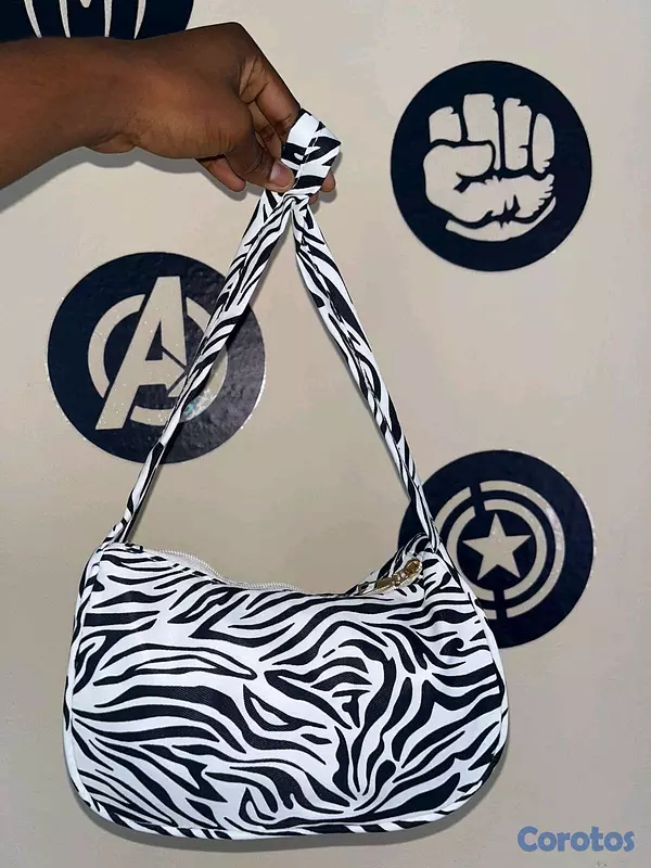 carteras y maletas - vendo bolsos para mujer  4