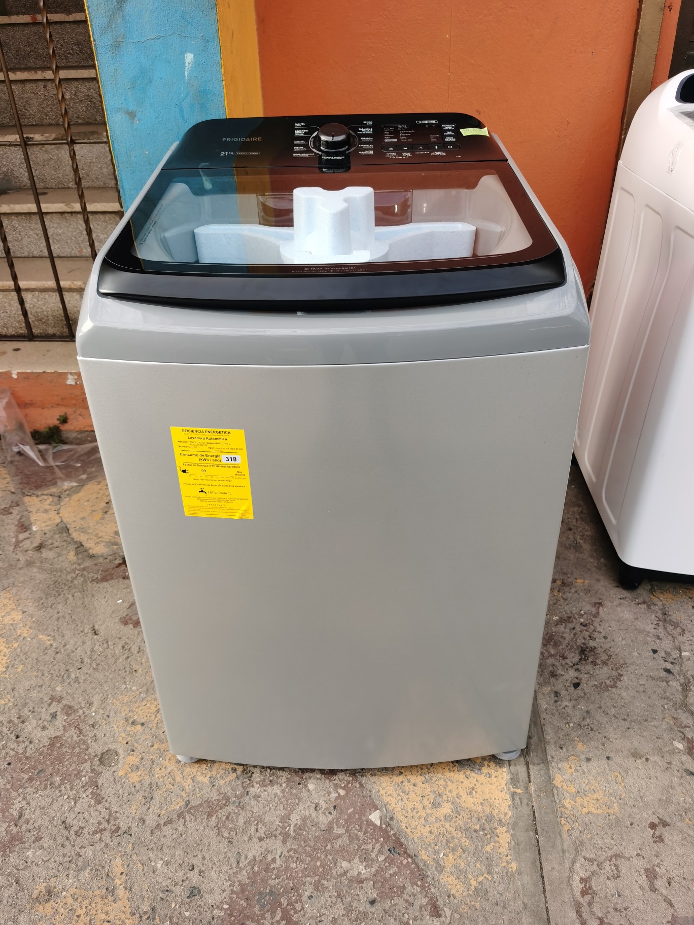 electrodomesticos - Lavadora frigidaire 21kg