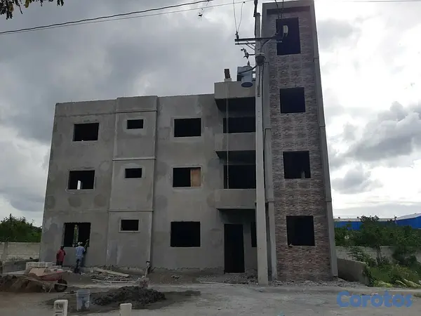 otros inmuebles - Edificio de 3 apartamentos en construcción 2