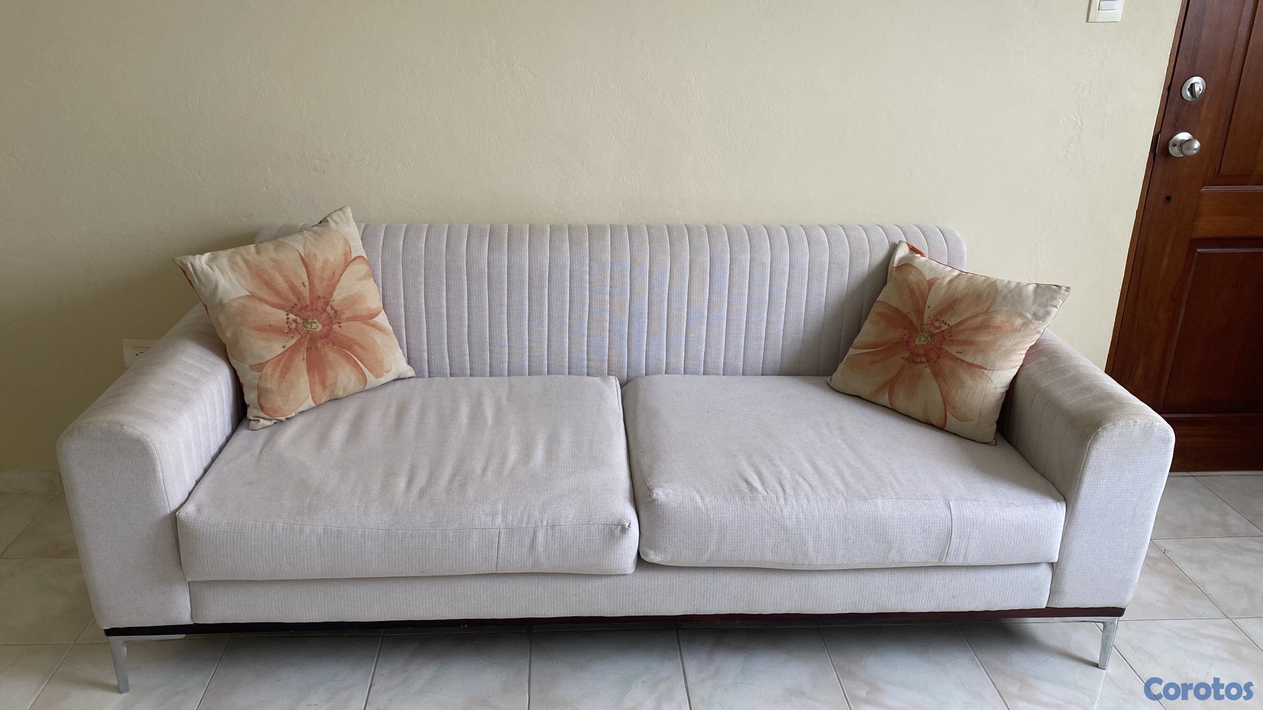 muebles y colchones - SOFÁ de 4 plazas 1