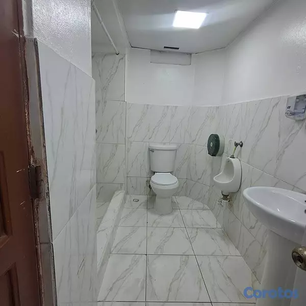 oficinas y locales comerciales - Local para oficinas en Gazcue 5