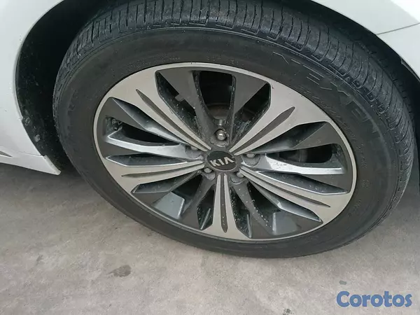 carros - KIA K5 2019 BLANCO  10