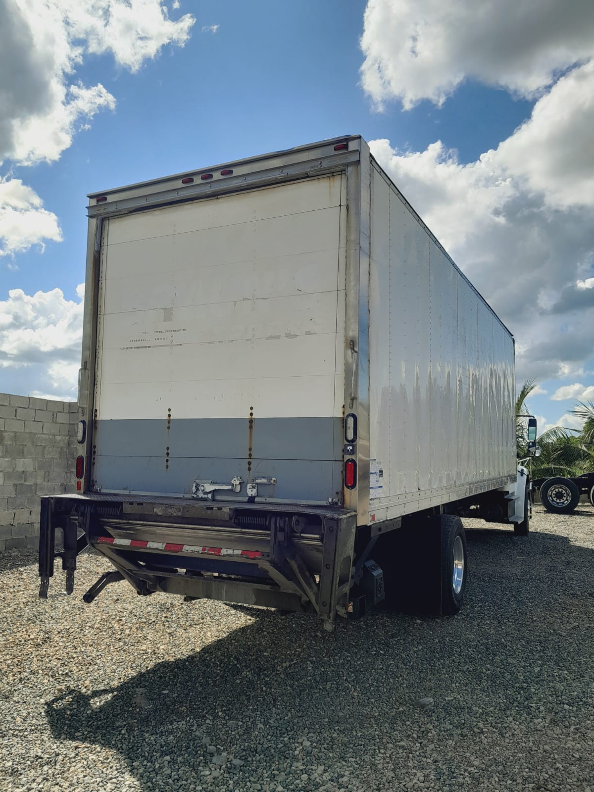 camiones y vehiculos pesados - FREIGHTLINER  AÑO 2018 3