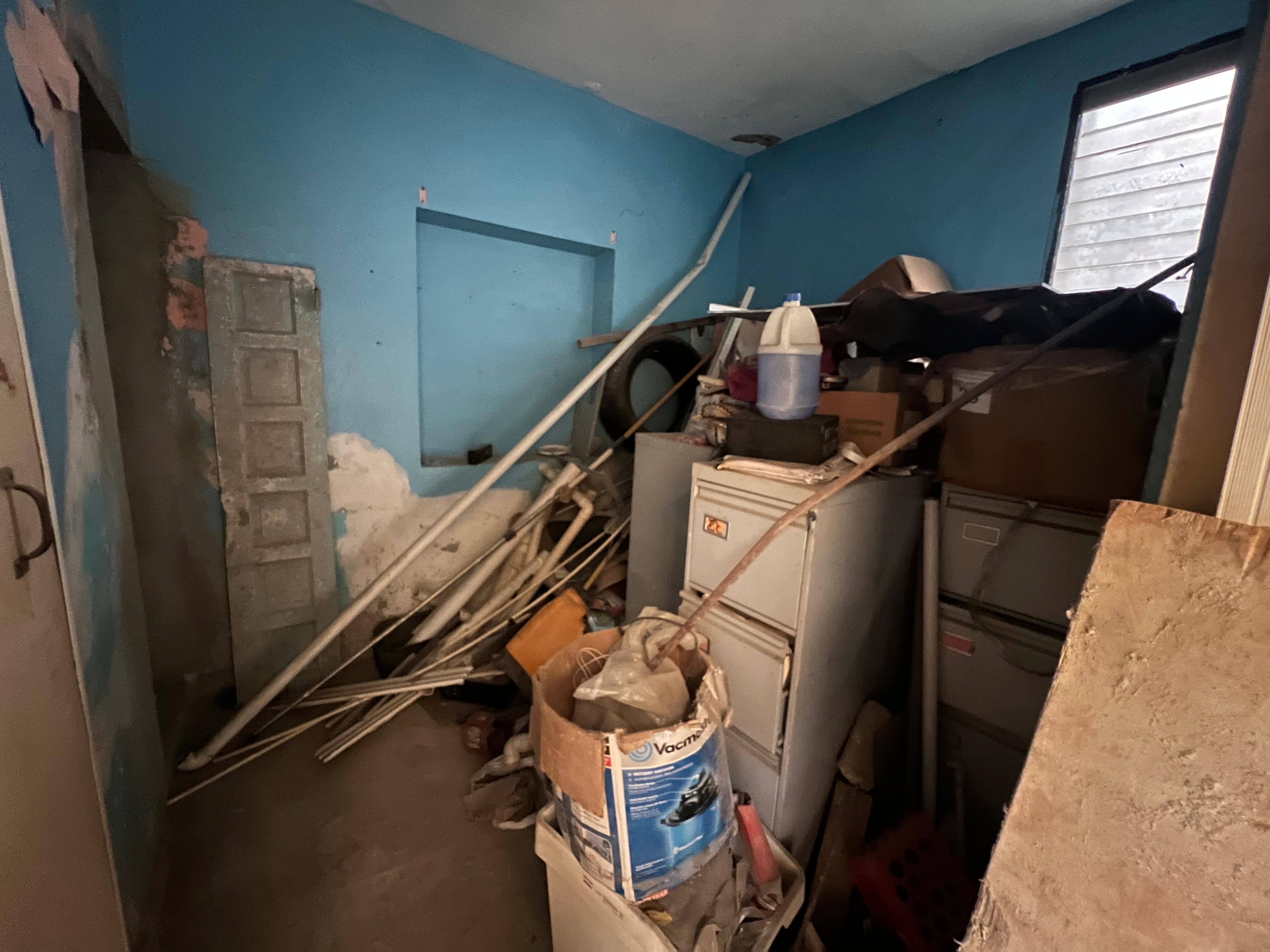 oficinas y locales comerciales - Zona Colonial  Se vende edificio en Zona Colonial  2