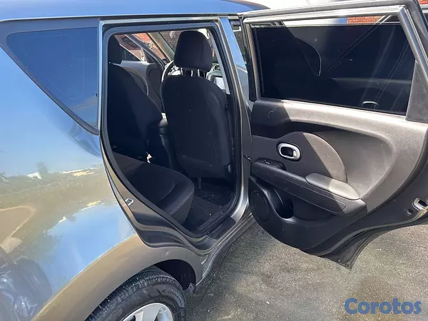 carros - Kia soul 2019 clean car fax  8