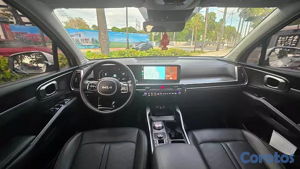 jeepetas y camionetas - Kia Sorento Luxury 2025 3