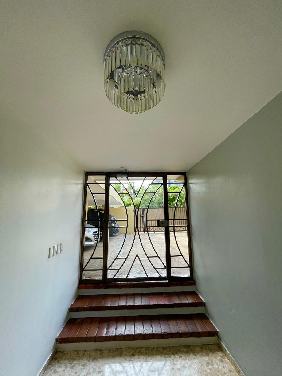 casas - Se alquila casa en Bella Vista   0