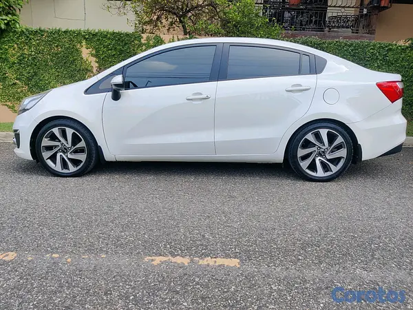 carros - Kia Rio 2016 DOHC  4