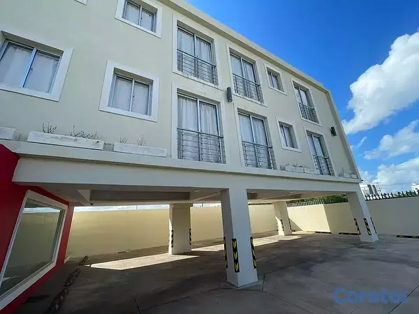 habitaciones y viviendas compartidas - La Romana - La Caleta, Hotel amueblado en ubicación premium 16
