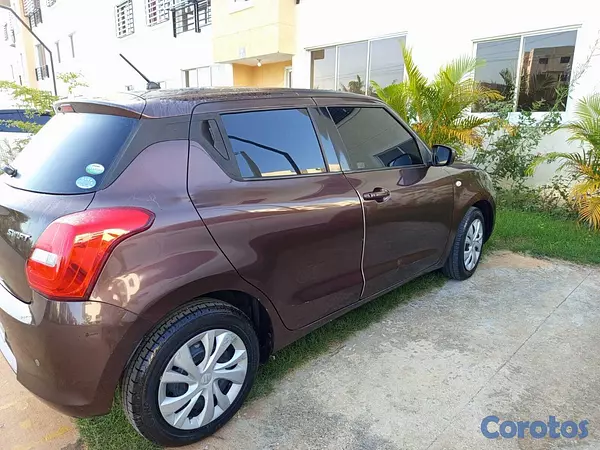 carros - Suzuki Swift 2020 7